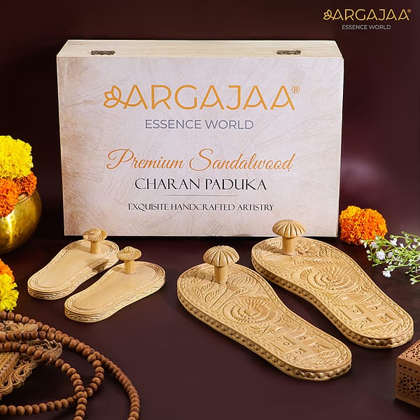 SWCP01 Premium sandalwood Charan Paduka